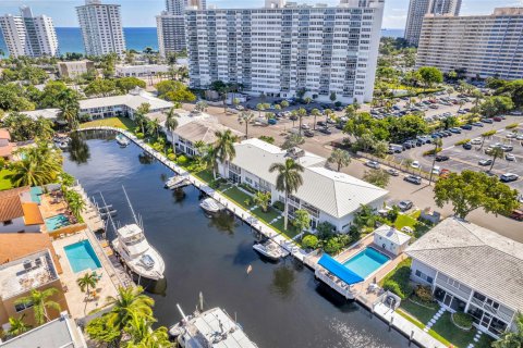 Copropriété à vendre à Fort Lauderdale, Floride: 2 chambres, 124.49 m2 № 1070425 - photo 5