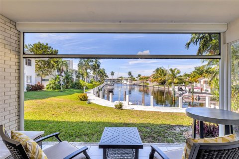 Condo in Fort Lauderdale, Florida, 2 bedrooms  № 1070425 - photo 15