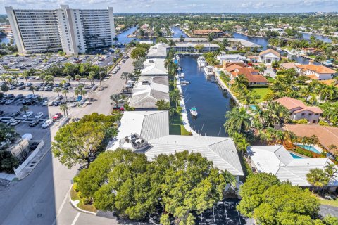 Condo in Fort Lauderdale, Florida, 2 bedrooms  № 1070425 - photo 8