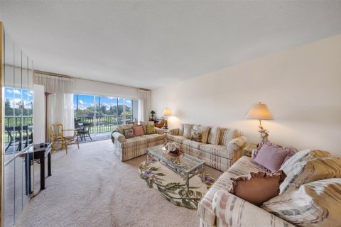 Copropriété à vendre à Pompano Beach, Floride: 2 chambres, 106.84 m2 № 1073731 - photo 14