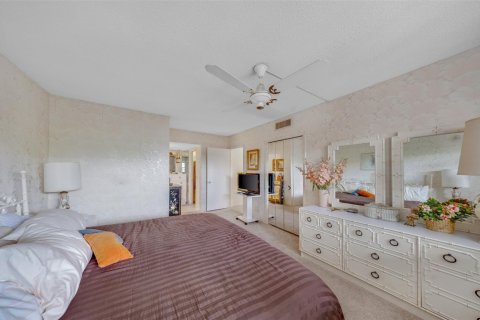 Copropriété à vendre à Pompano Beach, Floride: 2 chambres, 106.84 m2 № 1073731 - photo 1