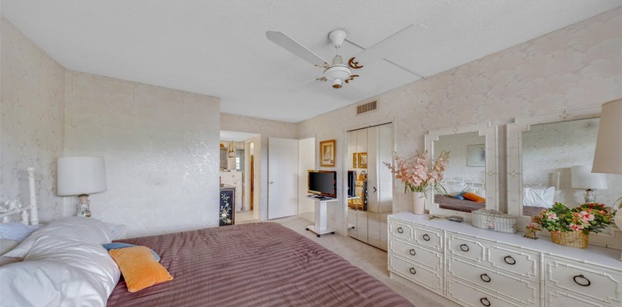 Condo in Pompano Beach, Florida, 2 bedrooms  № 1073731