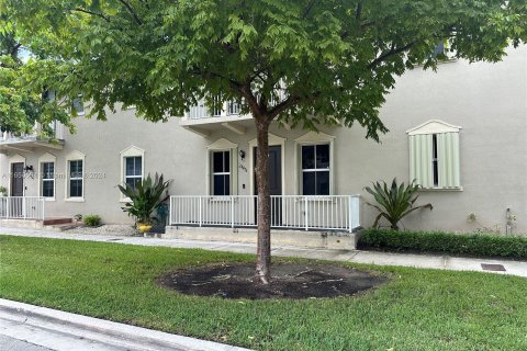 Adosado en alquiler en Homestead, Florida, 4 dormitorios, 160.54 m2 № 1333550 - foto 3