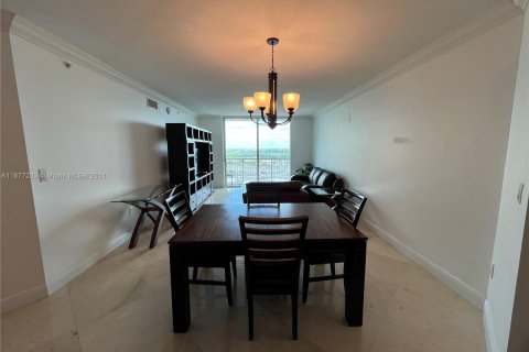 Condominio en venta en Miami, Florida, 2 dormitorios, 136.29 m2 № 1412079 - foto 24