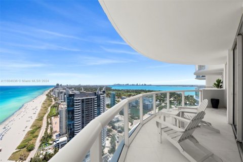 Condo in Miami Beach, Florida, 2 bedrooms  № 1223794 - photo 10