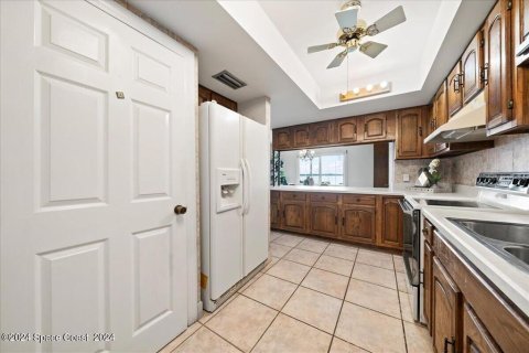 Copropriété à vendre à Cocoa, Floride: 2 chambres, 128.95 m2 № 1356486 - photo 9