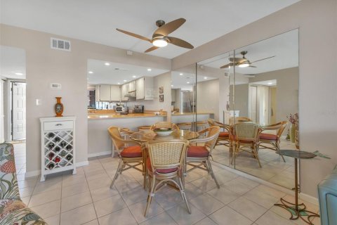 Condominio en venta en Punta Gorda, Florida, 2 dormitorios, 102.38 m2 № 1052937 - foto 9