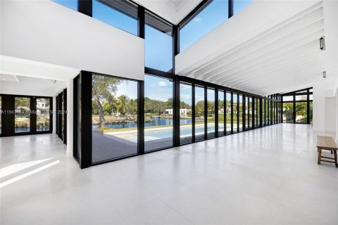 Villa ou maison à vendre à Coral Gables, Floride: 7 chambres, 1263.29 m2 № 1065292 - photo 9
