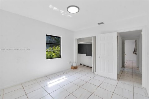 Casa en venta en Miami, Florida, 3 dormitorios, 103.12 m2 № 1415408 - foto 13