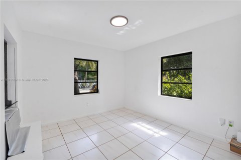 Casa en venta en Miami, Florida, 3 dormitorios, 103.12 m2 № 1415408 - foto 12