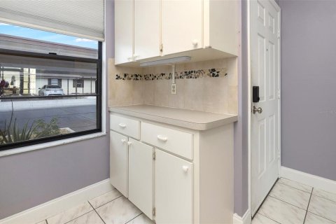Condominio en venta en Port Richey, Florida, 2 dormitorios, 83.05 m2 № 1056084 - foto 5