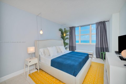 Copropriété à louer à Miami Beach, Floride: 2 chambres, 118.54 m2 № 1067473 - photo 14