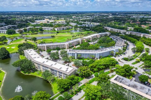 Copropriété à vendre à Coconut Creek, Floride: 2 chambres, 107.95 m2 № 1168941 - photo 19