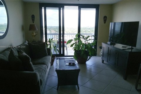 Copropriété à vendre à Hollywood, Floride: 1 chambre, 79.71 m2 № 1356906 - photo 4