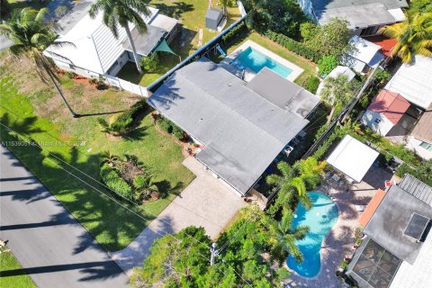 Villa ou maison à vendre à Wilton Manors, Floride: 2 chambres, 107.02 m2 № 1031241 - photo 22