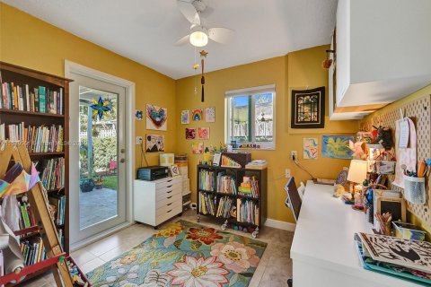 Casa en venta en Wilton Manors, Florida, 2 dormitorios, 107.02 m2 № 1031241 - foto 11