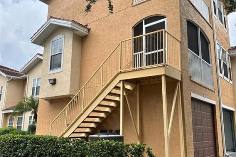 Condominio en venta en Orlando, Florida, 2 dormitorios, 113.25 m2 № 1275578 - foto 2