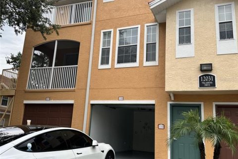 Copropriété à vendre à Orlando, Floride: 2 chambres, 113.25 m2 № 1275578 - photo 1