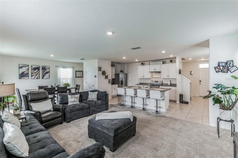 Villa ou maison à vendre à Kissimmee, Floride: 4 chambres, 209.96 m2 № 1324844 - photo 3