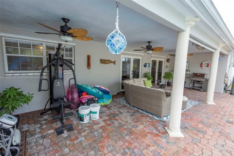 Villa ou maison à vendre à Cutler Bay, Floride: 4 chambres, 154.87 m2 № 1360462 - photo 24