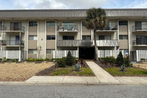 Condominio en venta en Tampa, Florida, 2 dormitorios, 85.84 m2 № 1055962 - foto 1