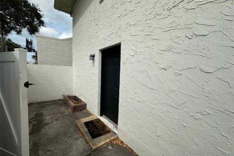 Condominio en venta en Tampa, Florida, 2 dormitorios, 85.84 m2 № 1055962 - foto 20