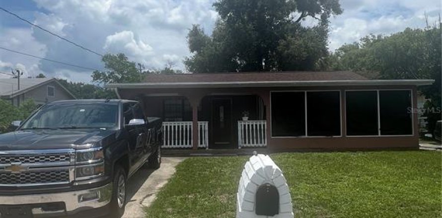 Villa ou maison à Tampa, Floride 3 chambres, 75.81 m2 № 1274958