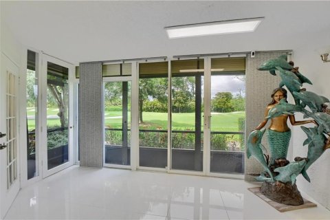 Copropriété à vendre à Delray Beach, Floride: 2 chambres, 117.06 m2 № 1052075 - photo 4