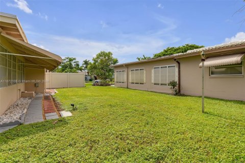 Casa en venta en Tamarac, Florida, 2 dormitorios, 103.68 m2 № 1394311 - foto 27