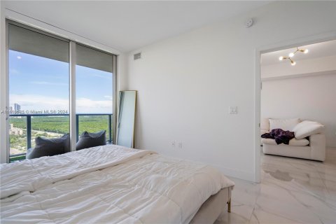 Condominio en venta en North Miami Beach, Florida, 2 dormitorios, 103.96 m2 № 1394268 - foto 17