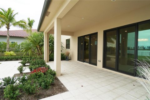 Villa ou maison à vendre à Parkland, Floride: 4 chambres, 342.81 m2 № 1333538 - photo 4