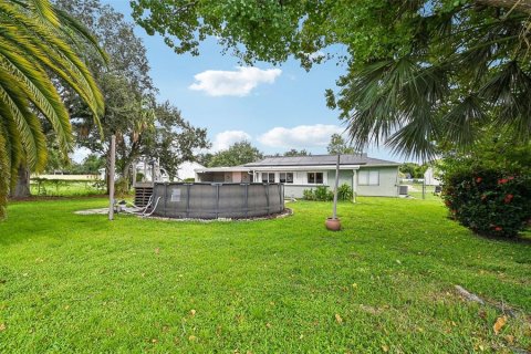 House in North Port, Florida 4 bedrooms, 140.84 sq.m. № 1359476 - photo 30