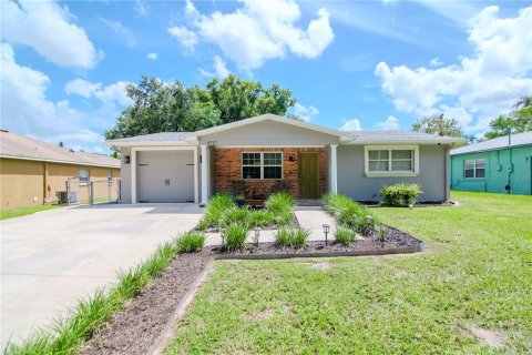 Villa ou maison à vendre à Tampa, Floride: 3 chambres, 189.06 m2 № 1357670 - photo 1