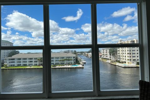 Condo in Fort Lauderdale, Florida, 2 bedrooms  № 1022353 - photo 10