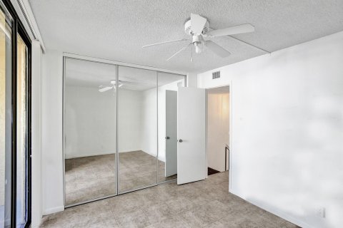 Copropriété à vendre à Deerfield Beach, Floride: 2 chambres, 108.7 m2 № 1022383 - photo 18