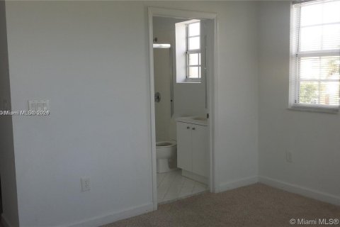 Condominio en venta en Homestead, Florida, 3 dormitorios, 98.66 m2 № 1024114 - foto 15