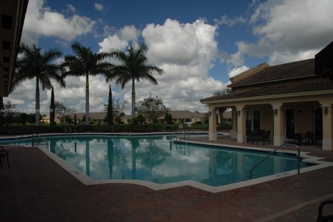 Condominio en venta en Homestead, Florida, 3 dormitorios, 98.66 m2 № 1024114 - foto 3