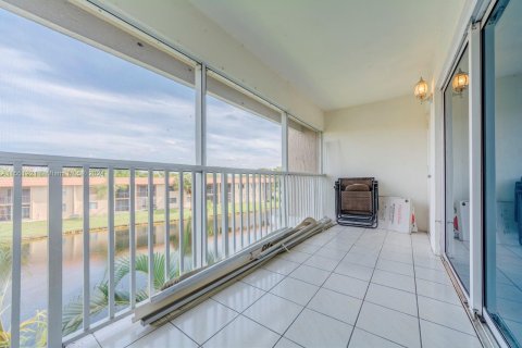 Copropriété à vendre à Weston, Floride: 2 chambres, 102.75 m2 № 1071133 - photo 16