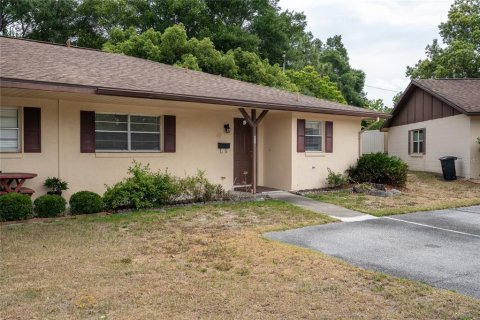 Copropriété à vendre à DeLand, Floride: 2 chambres, 108.14 m2 № 1193586 - photo 14