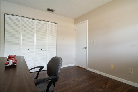 Condo in DeLand, Florida, 2 bedrooms  № 1193586 - photo 9