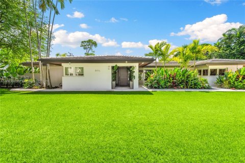 Villa ou maison à vendre à Coral Gables, Floride: 5 chambres, 459.59 m2 № 1372461 - photo 5