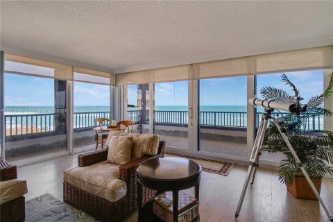 Copropriété à vendre à Tequesta, Floride: 3 chambres, 237.27 m2 № 1362379 - photo 5