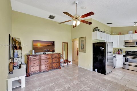 Condo in North Palm Beach, Florida, 1 bedroom  № 1399925 - photo 19