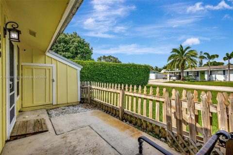 Copropriété à vendre à North Palm Beach, Floride: 1 chambre, 61.32 m2 № 1399925 - photo 13