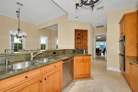 Copropriété à vendre à Aventura, Floride: 4 chambres, 297.29 m2 № 1073324 - photo 14