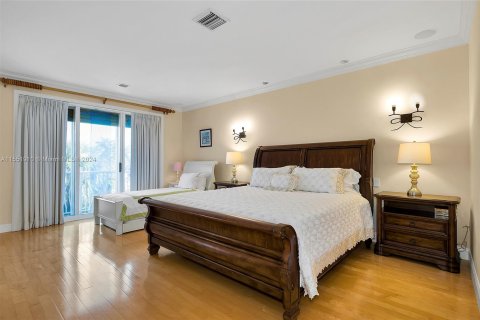 Condominio en venta en Aventura, Florida, 4 dormitorios, 297.29 m2 № 1073324 - foto 27