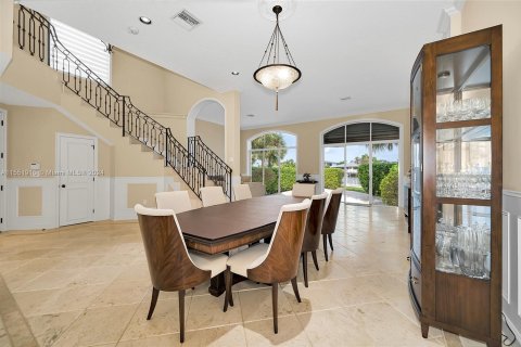 Condominio en venta en Aventura, Florida, 4 dormitorios, 297.29 m2 № 1073324 - foto 17