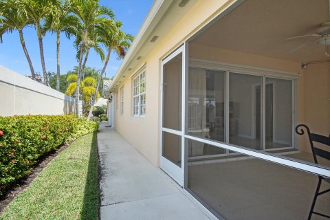 Villa ou maison à vendre à Hobe Sound, Floride: 2 chambres, 141.77 m2 № 1029469 - photo 30