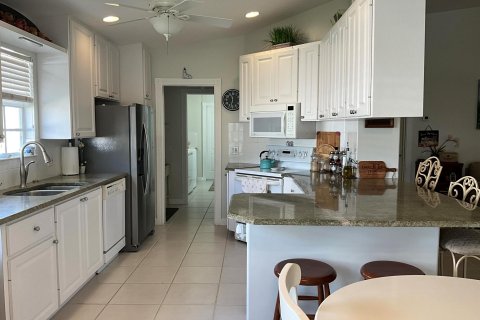 Villa ou maison à vendre à Hobe Sound, Floride: 2 chambres, 141.77 m2 № 1029469 - photo 19