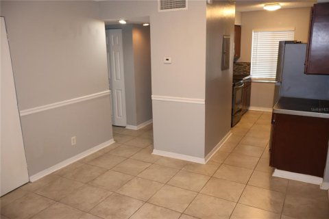 Copropriété à vendre à Tampa, Floride: 2 chambres, 69.4 m2 № 1056276 - photo 4